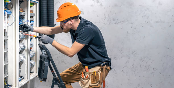 Best Electrical Outlet Repair  in Sartell, MN